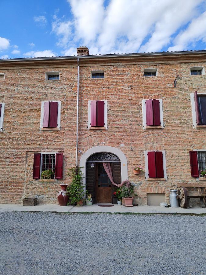 New Flowers Farm B&B Noceto Exteriör bild
